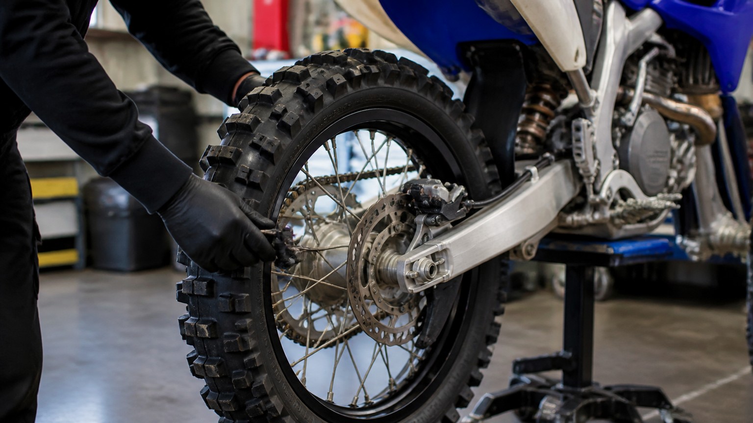 GASGAS·Husqvarna 오프로드 오토바이 리콜, 뒷브레이크 균열 확인 관련 16대9 보도사진형 대표 이미지